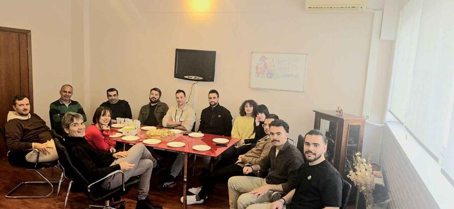 Празднование Нового 2025 года в ZeusPlay