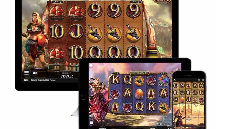 Daniela Blume Golden Throne